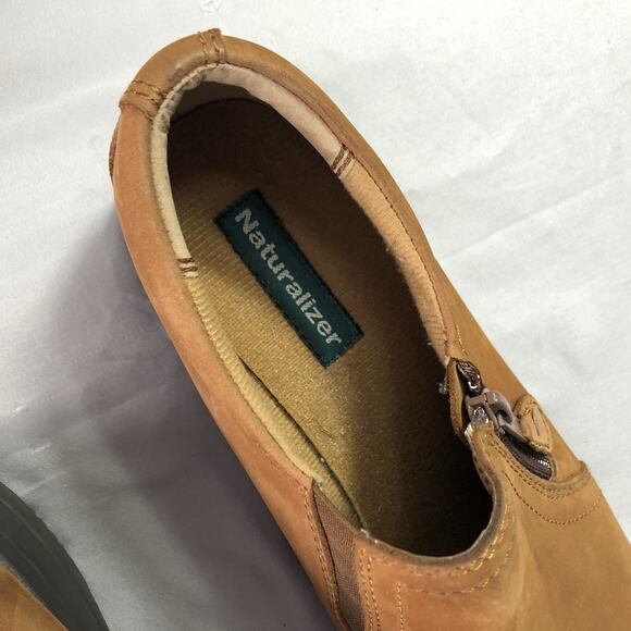 Naturalizer Womens Loafers Tan Suede Size 9.5 Comfort Casual Shoes Walking - Picture 5 of 11